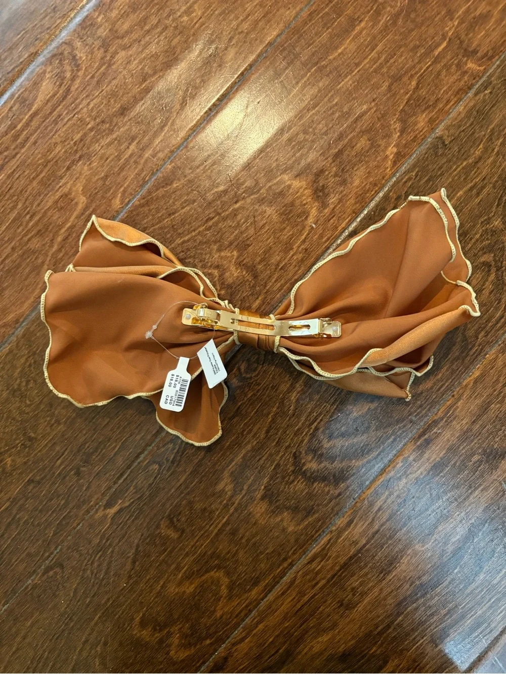 Anthropologie Scalloped-Edge Bow Clip